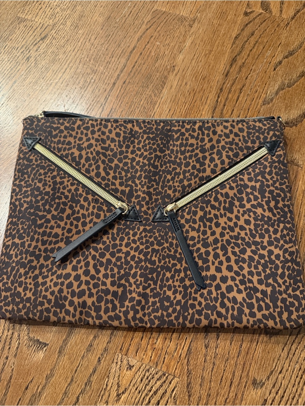 Stella & Dot Leopard Print Zip Pouch Clutch in Brown and black